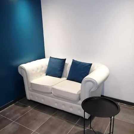 Appartement Tout Proche De Bourg-En-Bresse Peronnas Ngoại thất bức ảnh